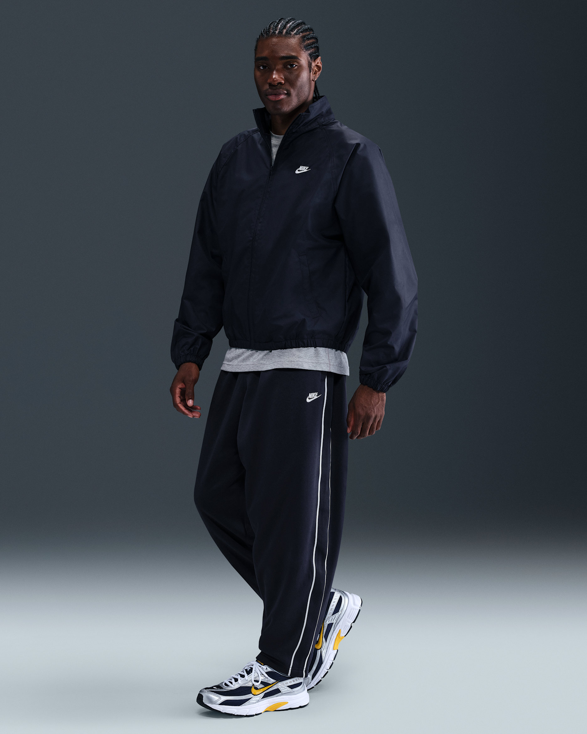 Nike Sportswear Club Men's Oversized Knit Tracksuit Bottoms. Nike LU